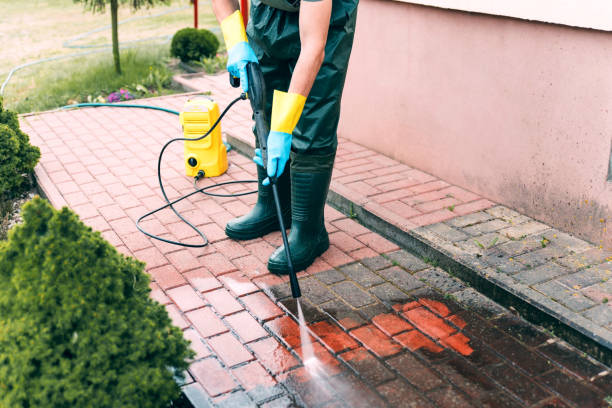 Pressure Washing Contractors in Fairmount, TN